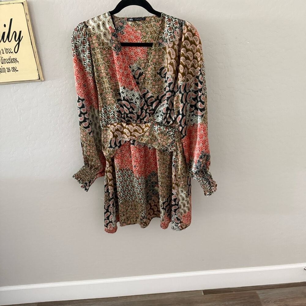 Zara multi colored  Patterned Mini Dress size M/L labeled as medium. NWOT